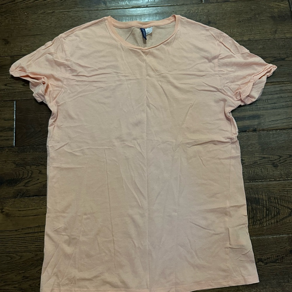 H&M Peach Short Sleeve Tee